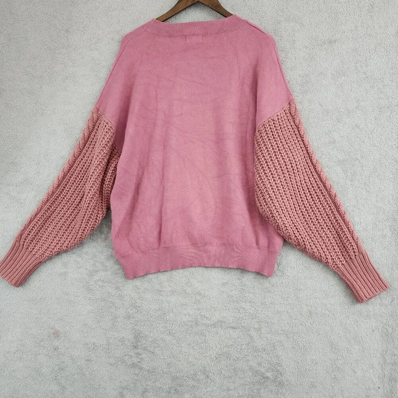 &Merci Womens Pink Knit Sweater Cable Sleeves Size M Slouchy 24CT - Picture 2 of 7